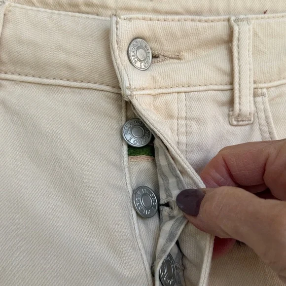 Anthropologie Pilcro Cream Button Fly High Rise Distressed Jean Shorts Waist 29 - Picture 5 of 13